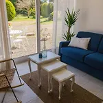 Le Manoir De La Besliere - Et D'hotes 住宿加早餐酒店 Folligny