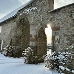 Bed & Breakfast Le Manoir De La Besliere - Et D'hotes 3*