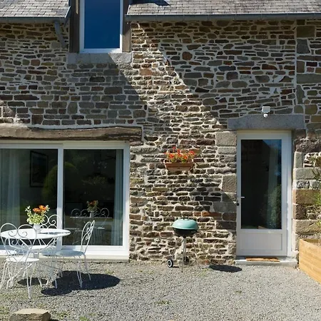 Le Manoir De La Beslière - Et D'hôtes 3*