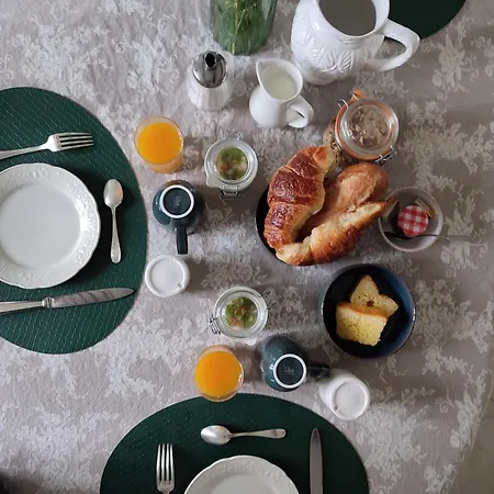 Frühstückspension Le Manoir De La Besliere - Et D'hotes Folligny
