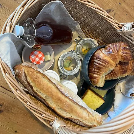 Frühstückspension Le Manoir De La Besliere - Et D'hotes