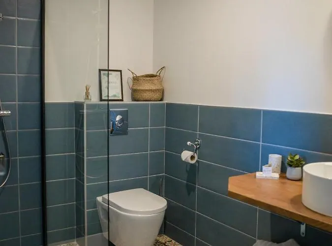 Le Manoir De La Beslière Couette-café 3*