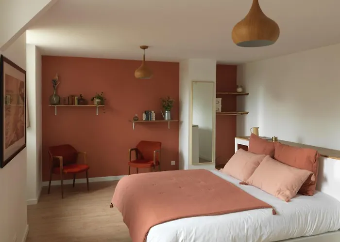 Le Manoir De La Besliere - Et D'hotes Bed and Breakfast 3*